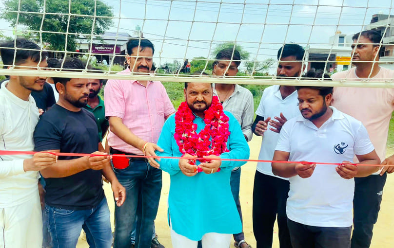 Volleyball: Rampuriya defeated Bans Barolia 2-1