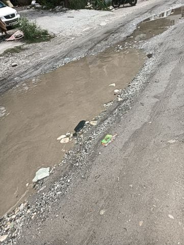 Cracks appeared in many houses due to water accumulation in Chati Bazar