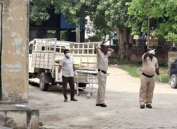 Body of a person found in Rewari Kheda Minor, murder suspectedBody of a person found in Rewari Kheda Minor, murder suspected