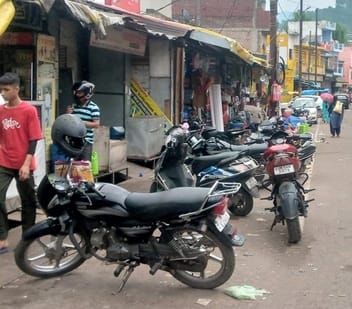 Ramnagar, No Parking, Two wheelers on Bank of Road