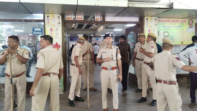 अजमेर में मीट के रेट को लेकर दिनदहाड़े चाकूबाजी
