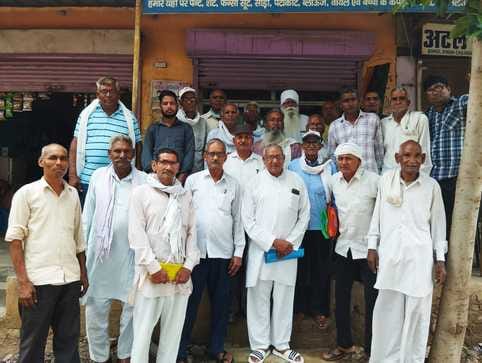 In a joint meeting of eleven villages, a decision was taken to stop the practice of mrityu bhoj