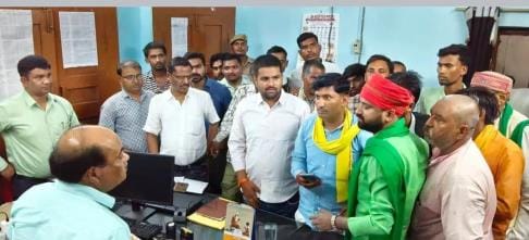 If the power supply is not improved at night, the MLAs will protest