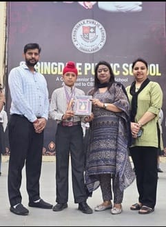 Anmol won silver in skating competition