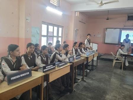yuva sansad programme in girls school ponta