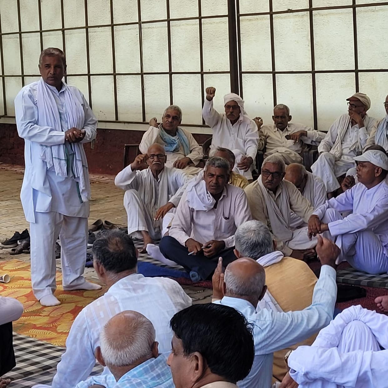 retired workers protested on dc office