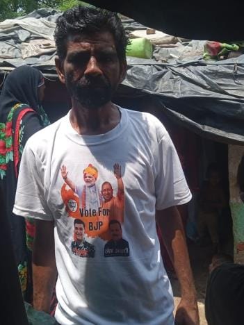 A young man cleaning the roof of a temple came in contact with an HT line and died
