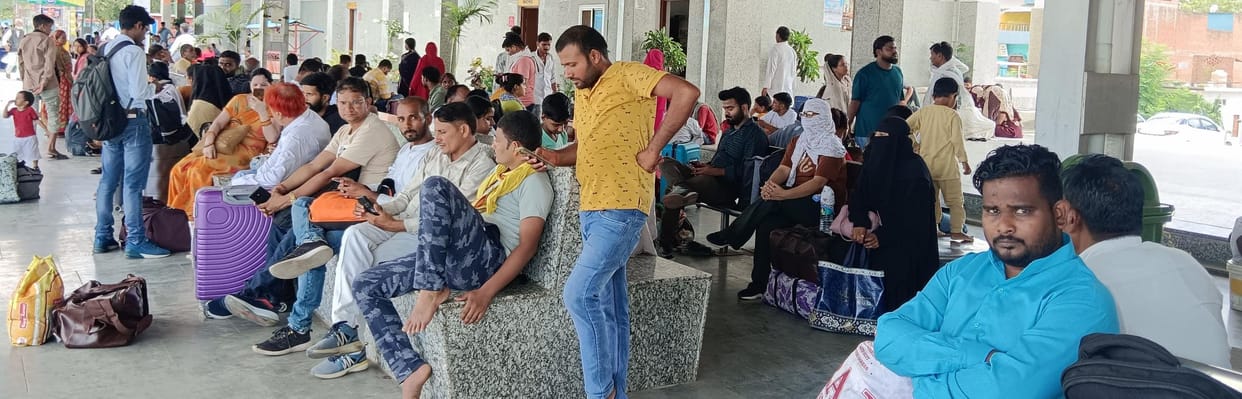 Crowd of devotees increased in trains, there is no place even to stand in general coaches