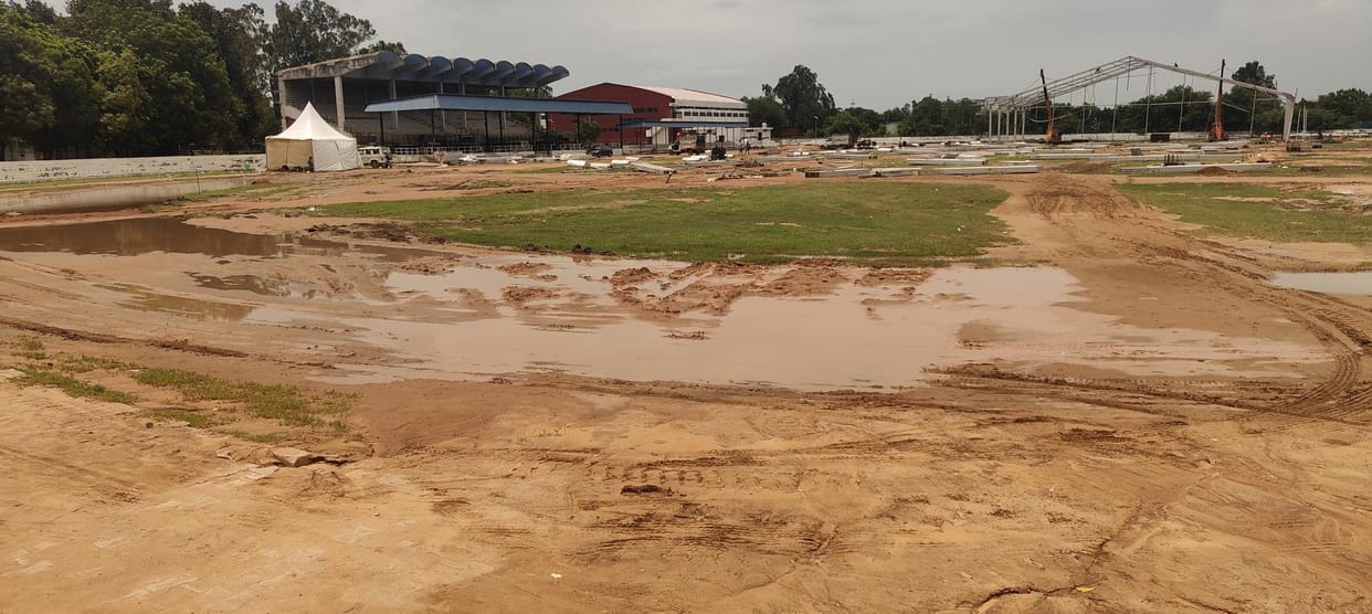 Do not remove the tent or sand from the rally site