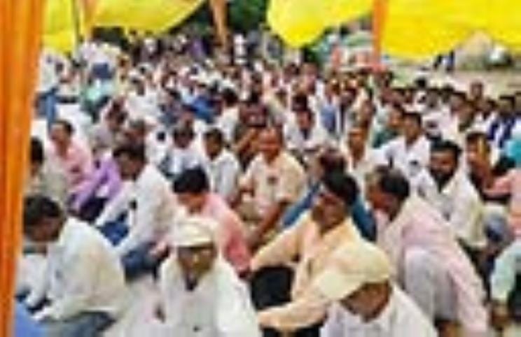 The workers agreed on the assurance of transfer of DM in seven days and the strike ended