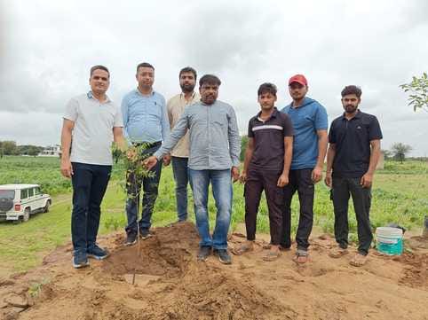 Plantation was done on the pond of village Tigra