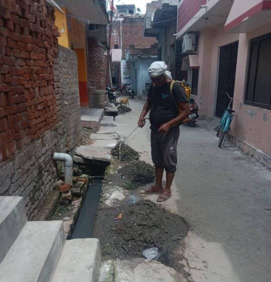 Cleaning was done in the wards under the Communicable Disease Control Campaign