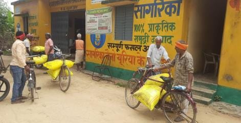 Fertilizer forts on committees, farmers lightly