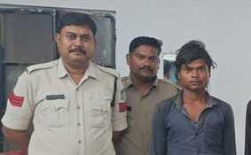 Police showed promptness in the robbery of a woman in Jaitpur, one accused arrested