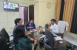 Take action against school vehicles which are running without following the norms: RTO