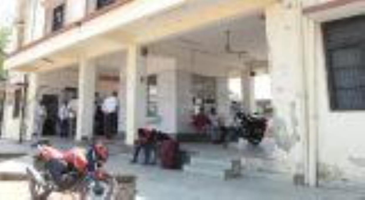Traveling to Delhi by bus becomes expensive, fare increased by Rs 100