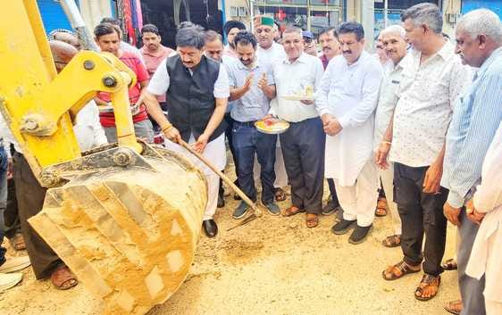 25 crores will be spent on the 24 km road from Basal Puli to Dhamandri: Vivek Sharma