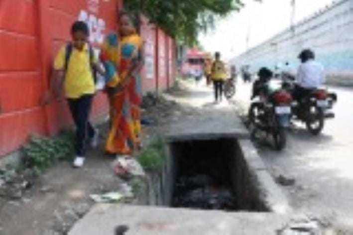 Kota got stuck, now councillors are demanding budget from 15th finance head