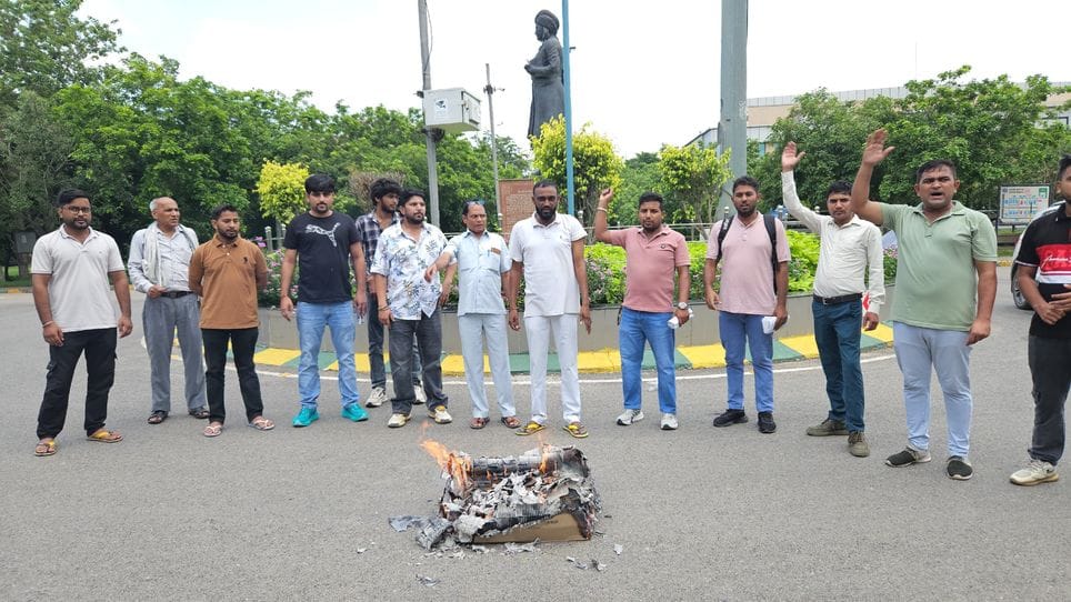Demand to arrest the murderers of the student in Hisar