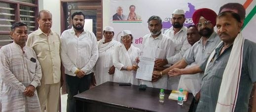 Sudesh and Rekha became the vice presidents of the District Women Congress Service Team