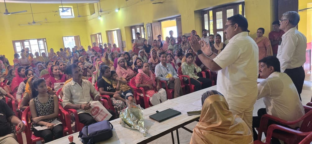 400 families became beneficiaries of government schemes in the camp