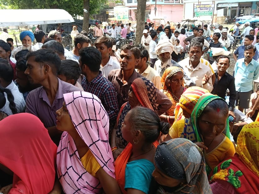 Fertilizer crisis: Farmers are facing difficulties in getting even one sack of fertilizer