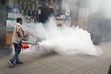 Spraying of medicine started in the city