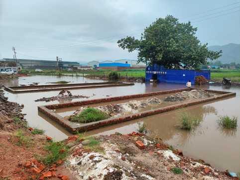 link road near esi hospital kalaamb condition not wel due to water gathering