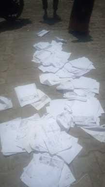 Farmers accused of throwing away Aadhar card, expressed anger