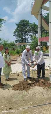 Inspected the model villages of Kudi Kamalpur and Bahajadka