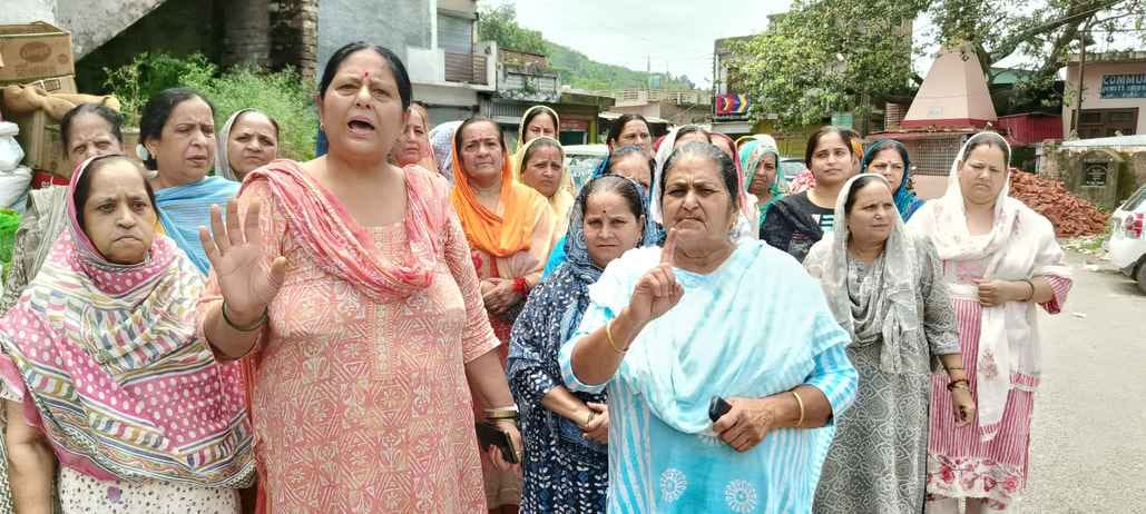 Poni, Womens Protest, Smart Meters, Appar Bari Market