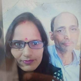 The husband died 40 minutes after the death of his wife due to the shock of his death