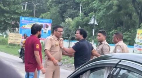 Drug inspector got angry when a car with a hooter was stopped, misbehaved with SHO