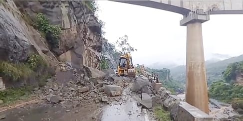 Udhampur, Dhar Road, Landslide, Route Closed