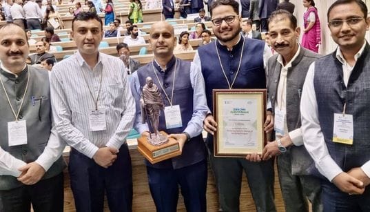 Theog got the award of the cleanest town in the state