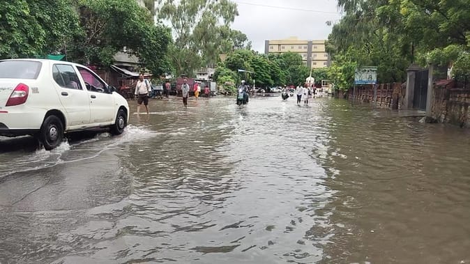 अजमेर में भारी बारिश से जलभराव