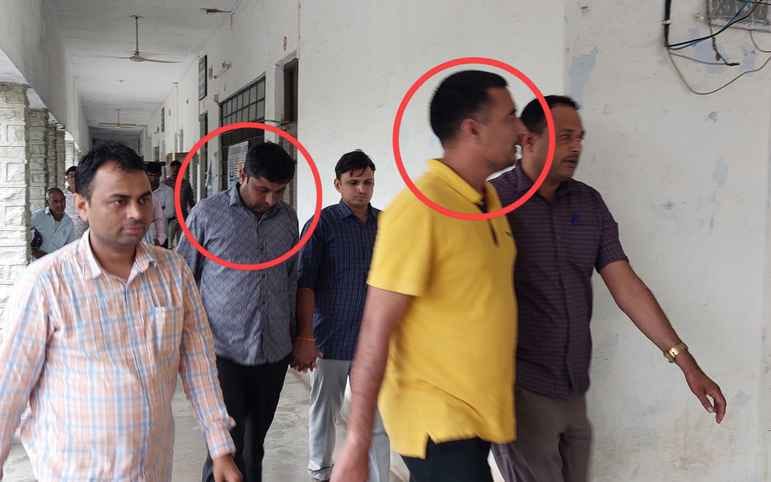 Chittorgarh News: Narcotics officer and broker arrested for demanding bribe