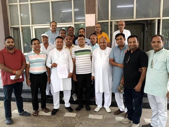 Agrawal Samaj raised the demand of setting up police booths at four places in the city