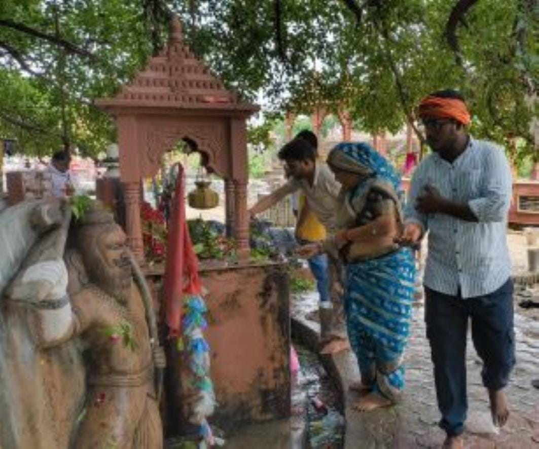 The Shiva temple resonated with the chants of Bol Bam