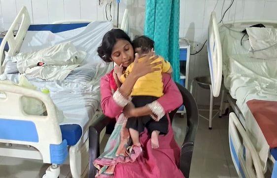 She insisted on bringing her husband forward and said that he should fulfill his duty as a father for his daughter