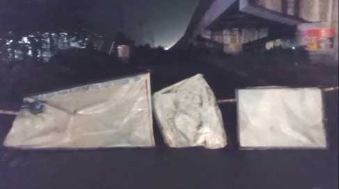 Bihar News: मुजफ्फरपुर में एनएच-57 छह फीट धंसा, बड़ी दुर्घटना टली; मरम्मत कार्य हुआ शुरू