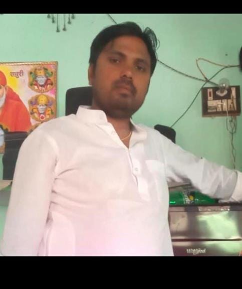 A young man repairing the inverter wire died due to electric shock
