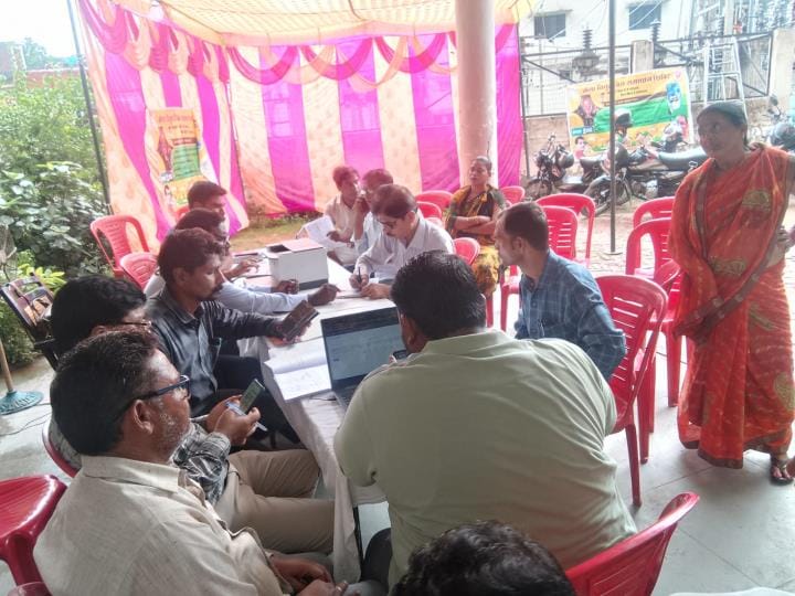 There is a flood of complaints in the electricity bill settlement camp