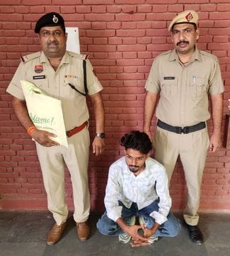 Accused arrested for stealing a cheque of Rs 2.10 lakh and withdrawing the money