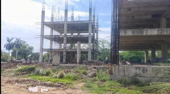 Construction work of 100-bed building in Civil Hospital, Cantt started again