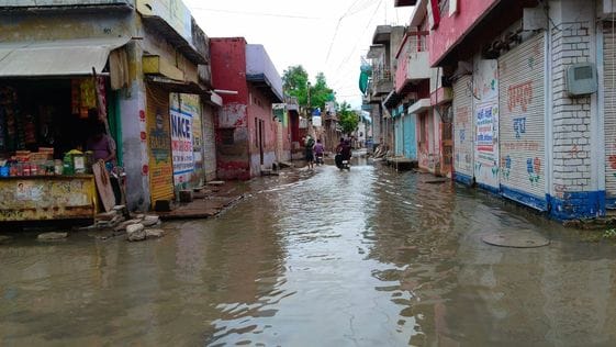 Now be careful while going to Kharkhari, the main road is filled with water since last 10 days