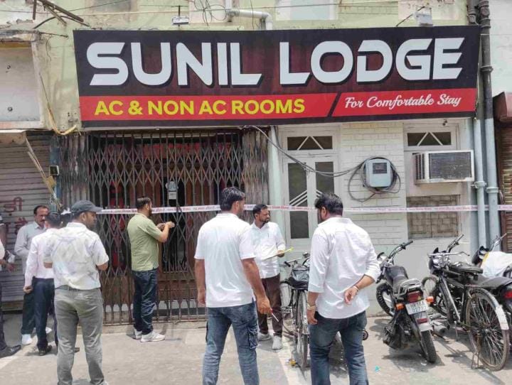 Action taken against property tax defaulters, one building sealed, 6 deposited the amount