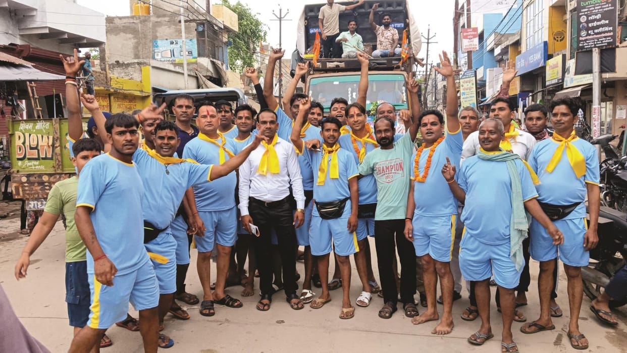 Kosi reverberated with the chants of Bol Bam