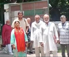 Demand for action against policemen who beat up CPI workers