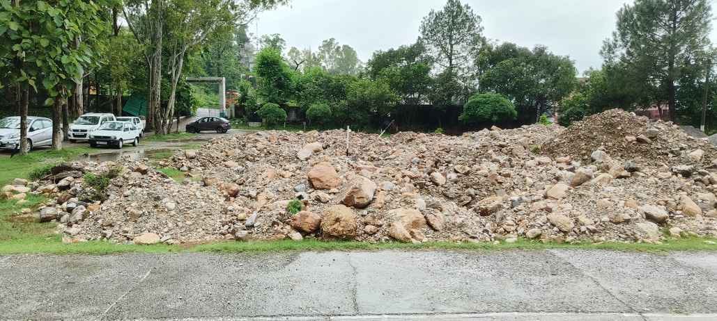 Poni, Higher Secondary School, Play ground Block